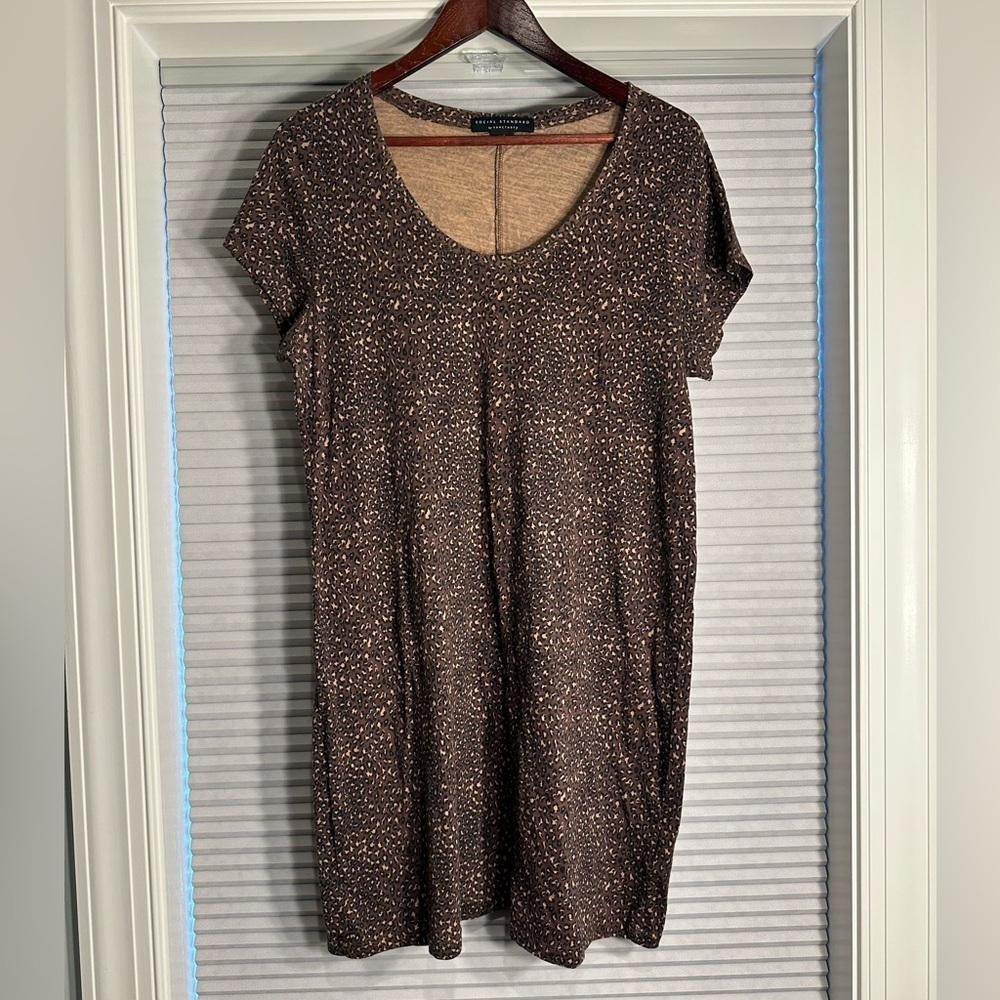 Cheetah print t-shirt dress C-14